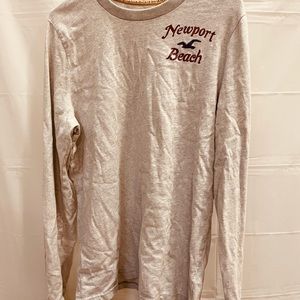 Holister Xl long sleeve t-shirt